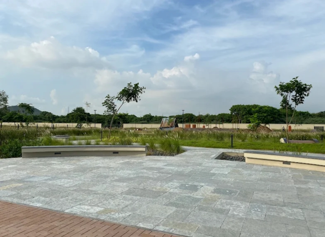 𝗠𝗔𝗡𝗜𝗠𝗔𝗡𝗚𝗔𝗟𝗔𝗠(DS)